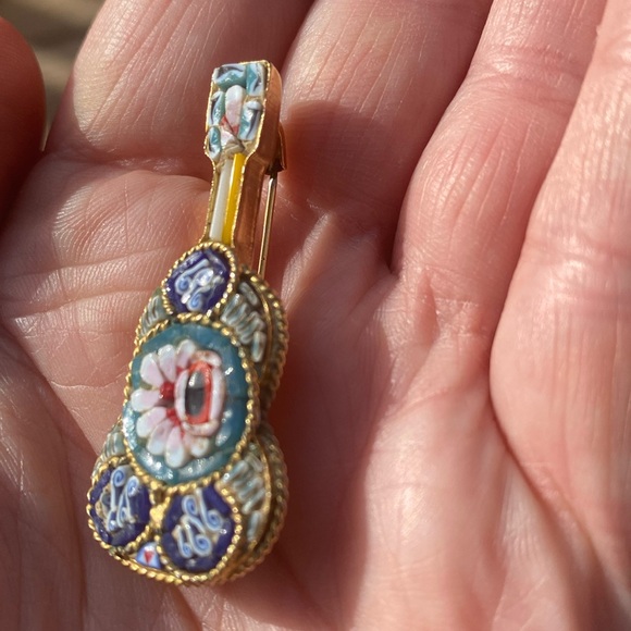 Vintage Micro Mosaic Italian Guitar Pin - Picture 8 of 12